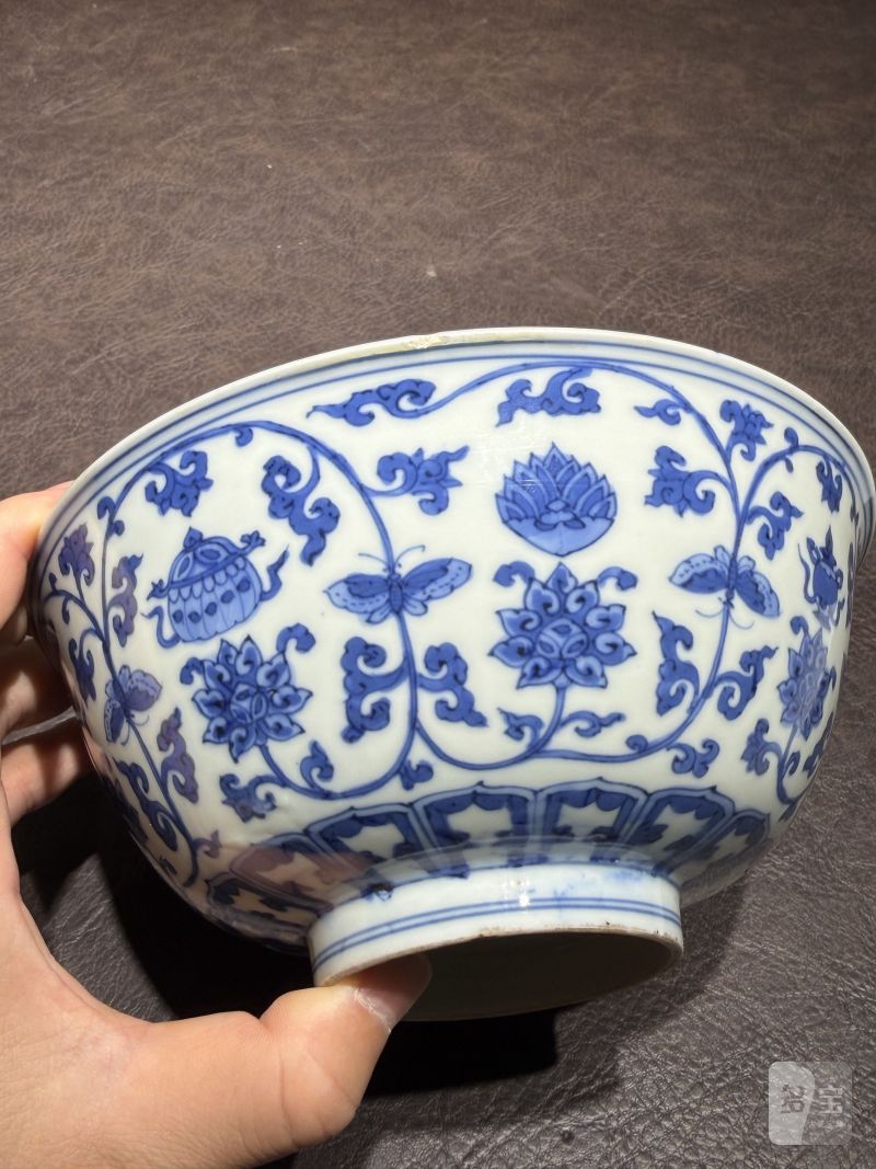 明嘉靖 青花莲托八宝纹碗（老木盒） - 图19